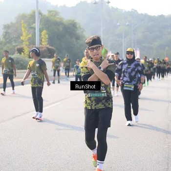 Runner Photo 6922879