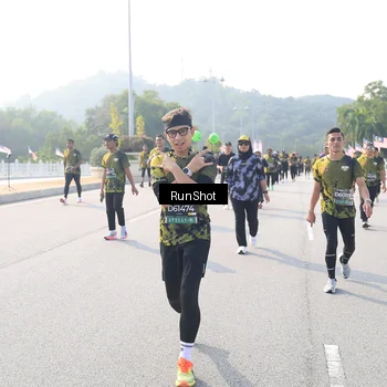 Runner Photo 6922889