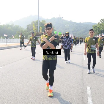 Runner Photo 6922894