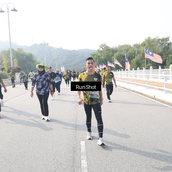 Runner Photo 6922899
