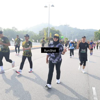 Runner Photo 6922906