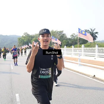Runner Photo 6922918