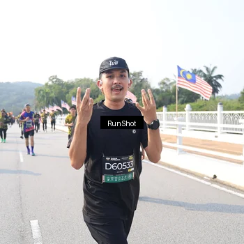 Runner Photo 6922920