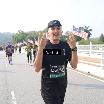 Runner Photo 6922923