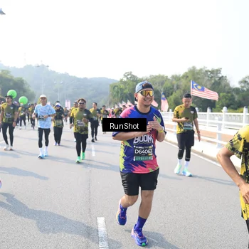 Runner Photo 6922947