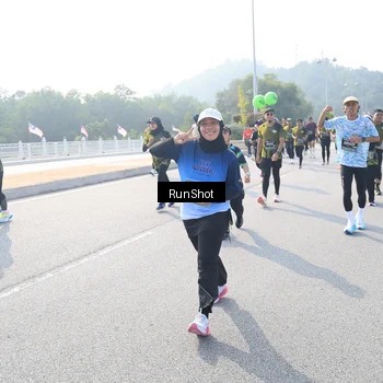 Runner Photo 6922952