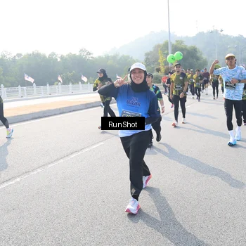 Runner Photo 6922954