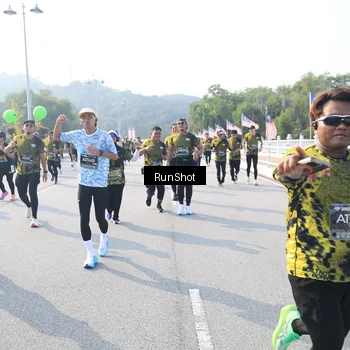 Runner Photo 6922961