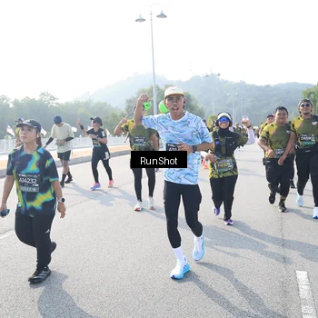Runner Photo 6922968