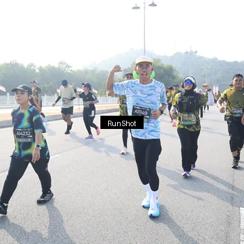 Runner Photo 6922970