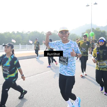 Runner Photo 6922977