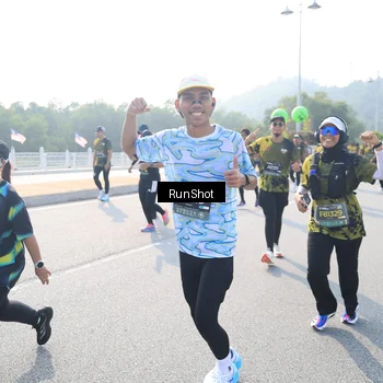Runner Photo 6922982