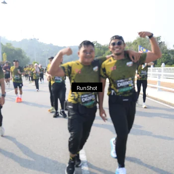 Runner Photo 6922998