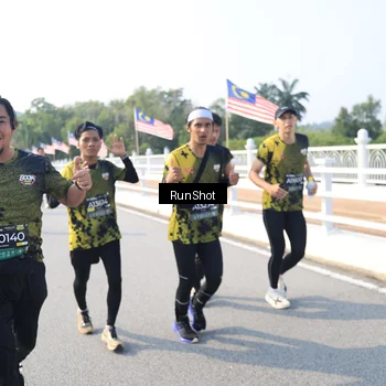 Runner Photo 6923026
