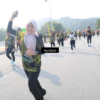Runner Photo 6923061