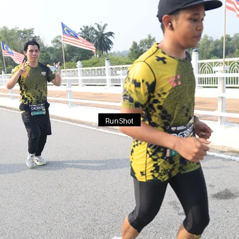 Runner Photo 6923087