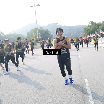 Runner Photo 6923092