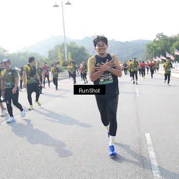 Runner Photo 6923104