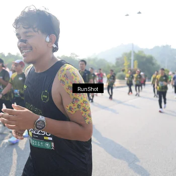 Runner Photo 6923112