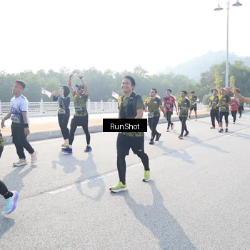 Runner Photo 6923119