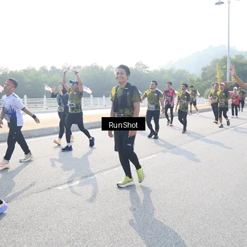 Runner Photo 6923121