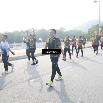 Runner Photo 6923123