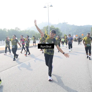 Runner Photo 6923128