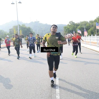 Runner Photo 6923148