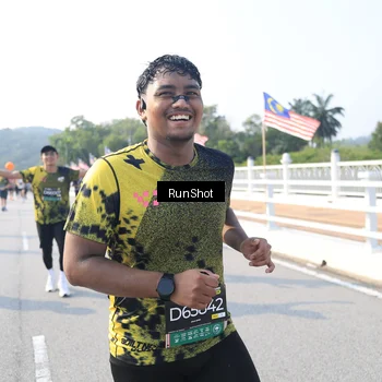 Runner Photo 6923161