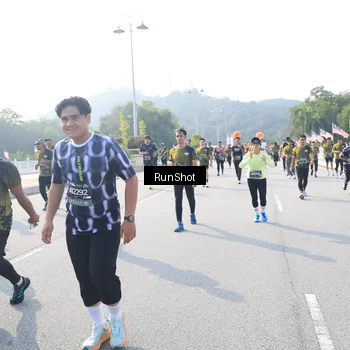 Runner Photo 6923186