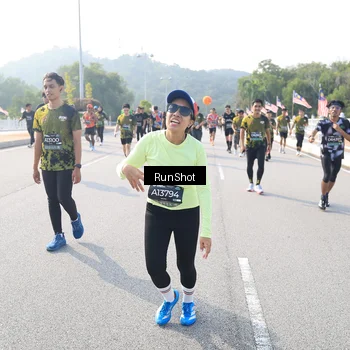Runner Photo 6923203