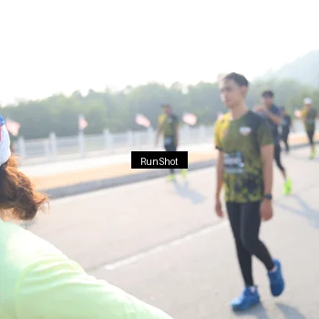 Runner Photo 6923211