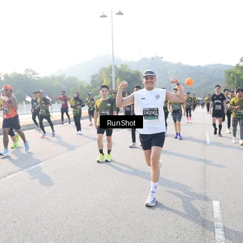 Runner Photo 6923235