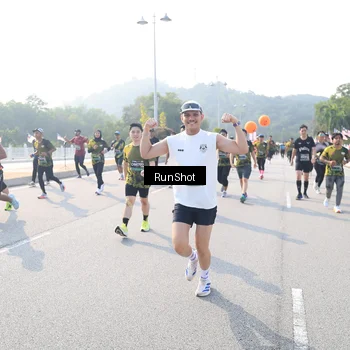 Runner Photo 6923239