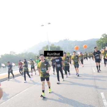 Runner Photo 6923256