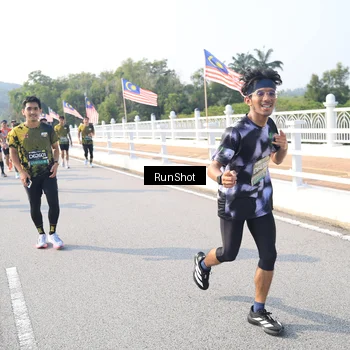 Runner Photo 6923258