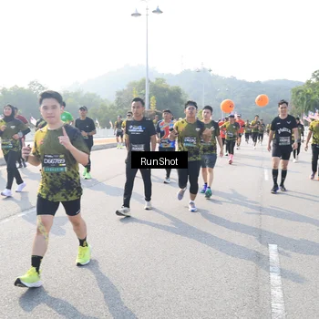 Runner Photo 6923269