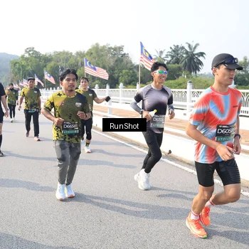 Runner Photo 6923280