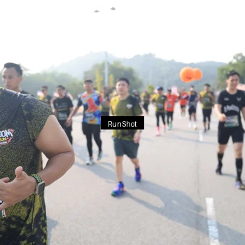Runner Photo 6923289