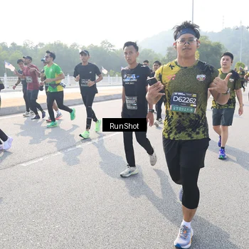 Runner Photo 6923290