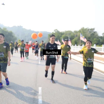 Runner Photo 6923293