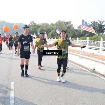 Runner Photo 6923295