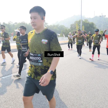 Runner Photo 6923310