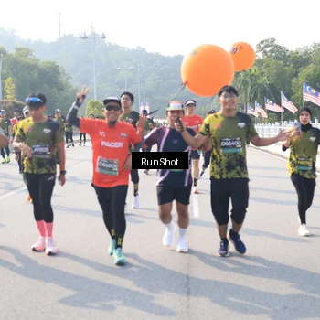 Runner Photo 6923313