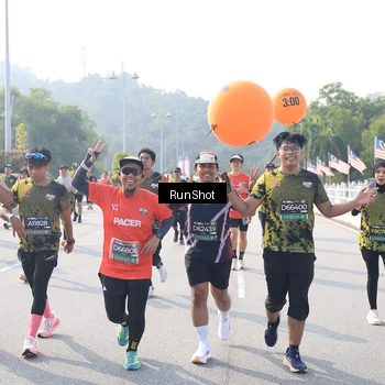 Runner Photo 6923316