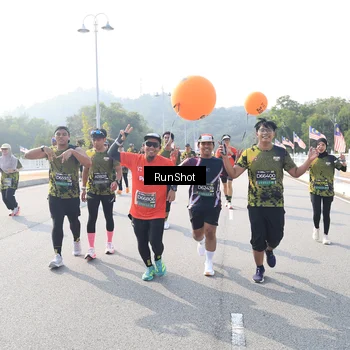 Runner Photo 6923322