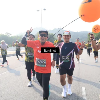 Runner Photo 6923337