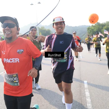 Runner Photo 6923343
