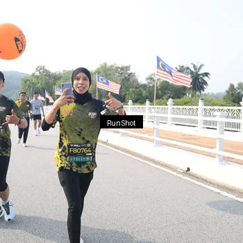 Runner Photo 6923368