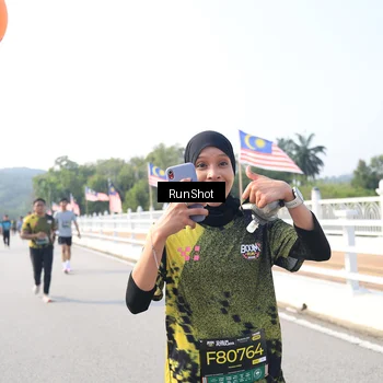 Runner Photo 6923374